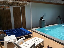Amadha Pool Villas