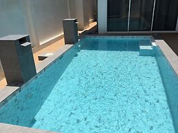 Amadha Pool Villas