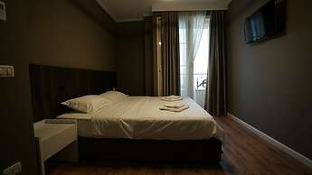 Hotel Majestic