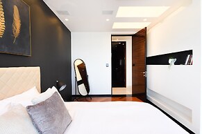 Tower Sea View Luxury 32 Floor Apartment