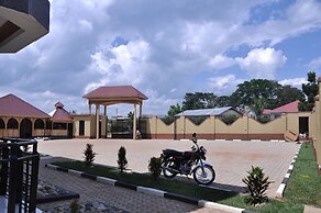 Golden View Hotel Ibanda