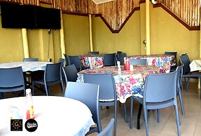 Golden View Hotel Ibanda