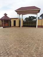Golden View Hotel Ibanda