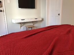 Hotel Rosemont