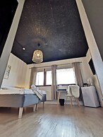 Hostel Aurora