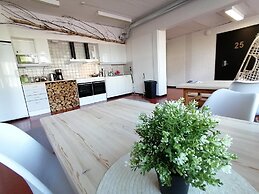Hostel Aurora