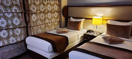 Hotel Azdif