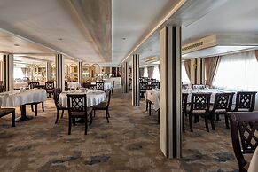 MS Chatteau lafayette Nile Cruise