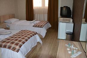 7 Star Hotel