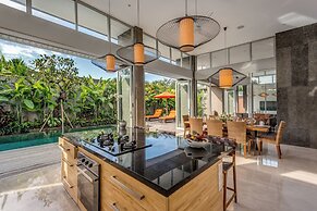 Aramanis Villas