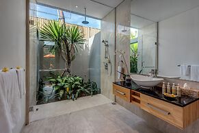 Aramanis Villas
