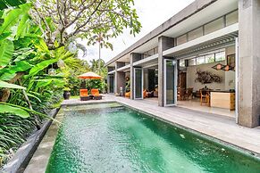 Aramanis Villas
