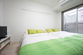 Terry's Apartment Namba West I E02C