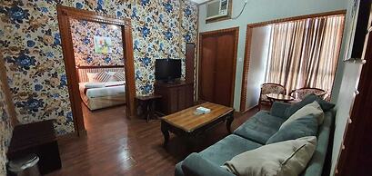 Moon Plaza Hotel