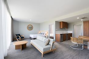 Abode Hotel Malua Bay