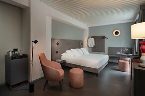 Vis Urban Suites & Spa