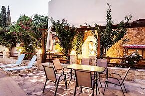 Amarandos Villa