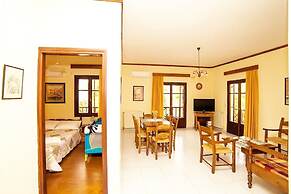 Amarandos Villa