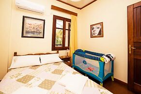 Amarandos Villa