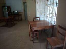 Reconfort Villa Guest House