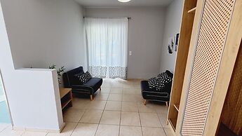 Chloe Apartments