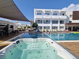 Cosmo Napa Hotel