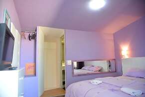 Aloha Apartments with pool