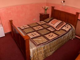 Hamilton's Bed & Breakfast