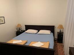 Apartments Petrovac