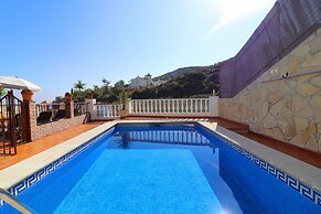 1037 Villa Alabarce