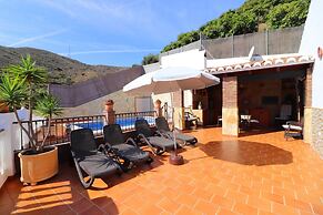 1037 Villa Alabarce