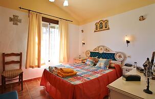 1038 Villa Cruz