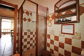 1038 Villa Cruz