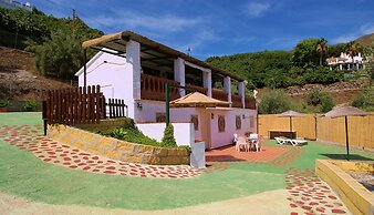 1038 Villa Cruz