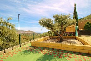 1038 Villa Cruz