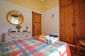 1038 Villa Cruz