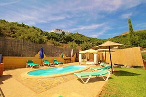 1038 Villa Cruz