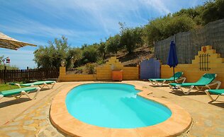 1038 Villa Cruz
