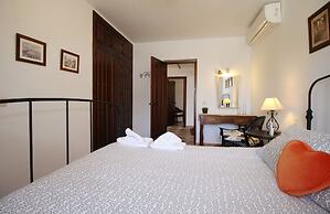 1097 Villa Jomada