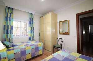 1107 Villa Salares