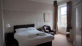 Lindean Guest House
