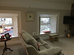 Charming 2-bed Apartment in Donegal Town Centre