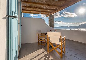 Faros Apartments
