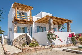 Faros Apartments