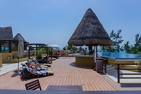 Casa Soleada 2 Bedroom Condo by RedAwning