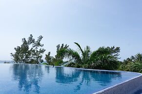 Casa Soleada 2 Bedroom Condo by RedAwning