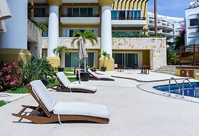Casa Soleada 2 Bedroom Condo by RedAwning