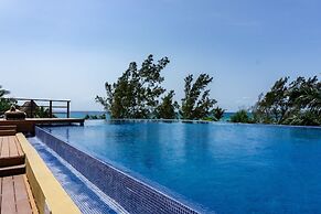 Casa Soleada 2 Bedroom Condo by RedAwning
