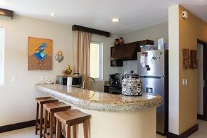 Casa Soleada 2 Bedroom Condo by RedAwning