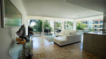 Elements 216 2 Bedroom Condo by RedAwning